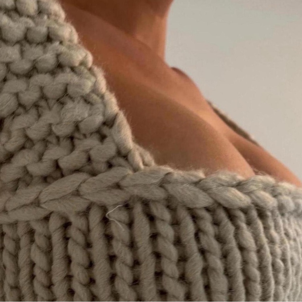meshki cable knit top